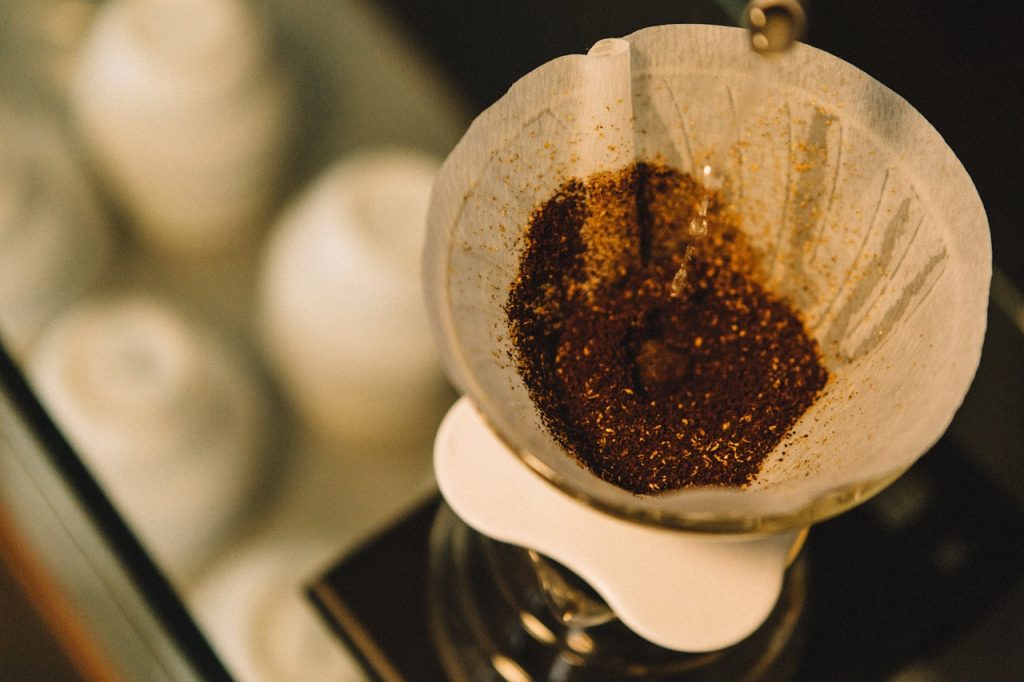 V60 coffee brewer